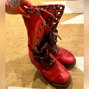 Dr marten red floral boot